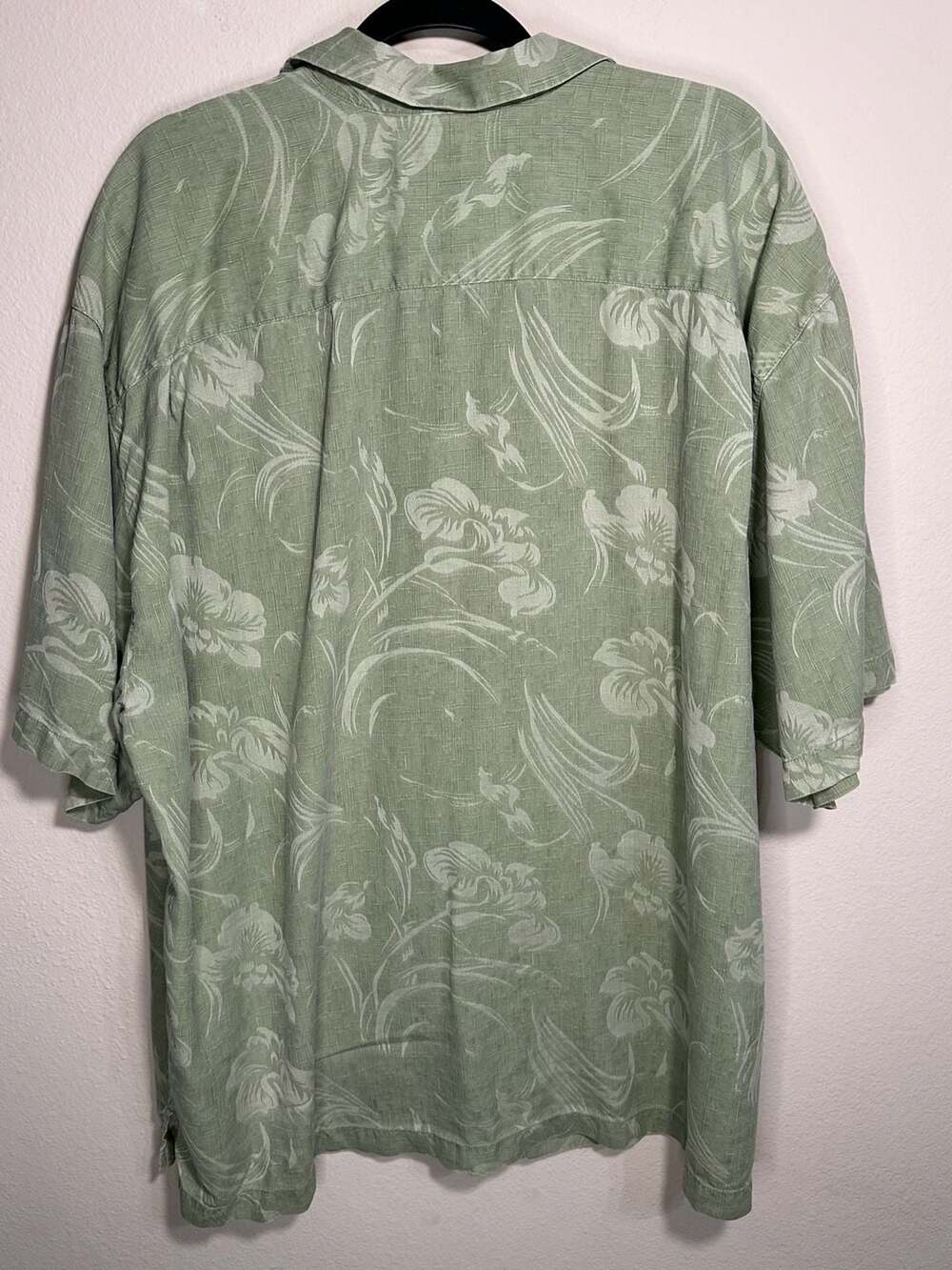 Tommy Bahama Men's 2XB 100% Silk Sage Green Jacquard Floral Hawaiian Camp Shirt - Picture 5 of 6